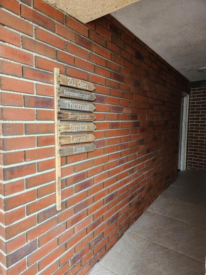 Neumuehler Hof- Ferienwohnung "Thomas" 3 Zimmer,3 Baeder Mit Dusche, Kostenfreie Parkplaetze Vor Dem Haus Schwerin  Buitenkant foto