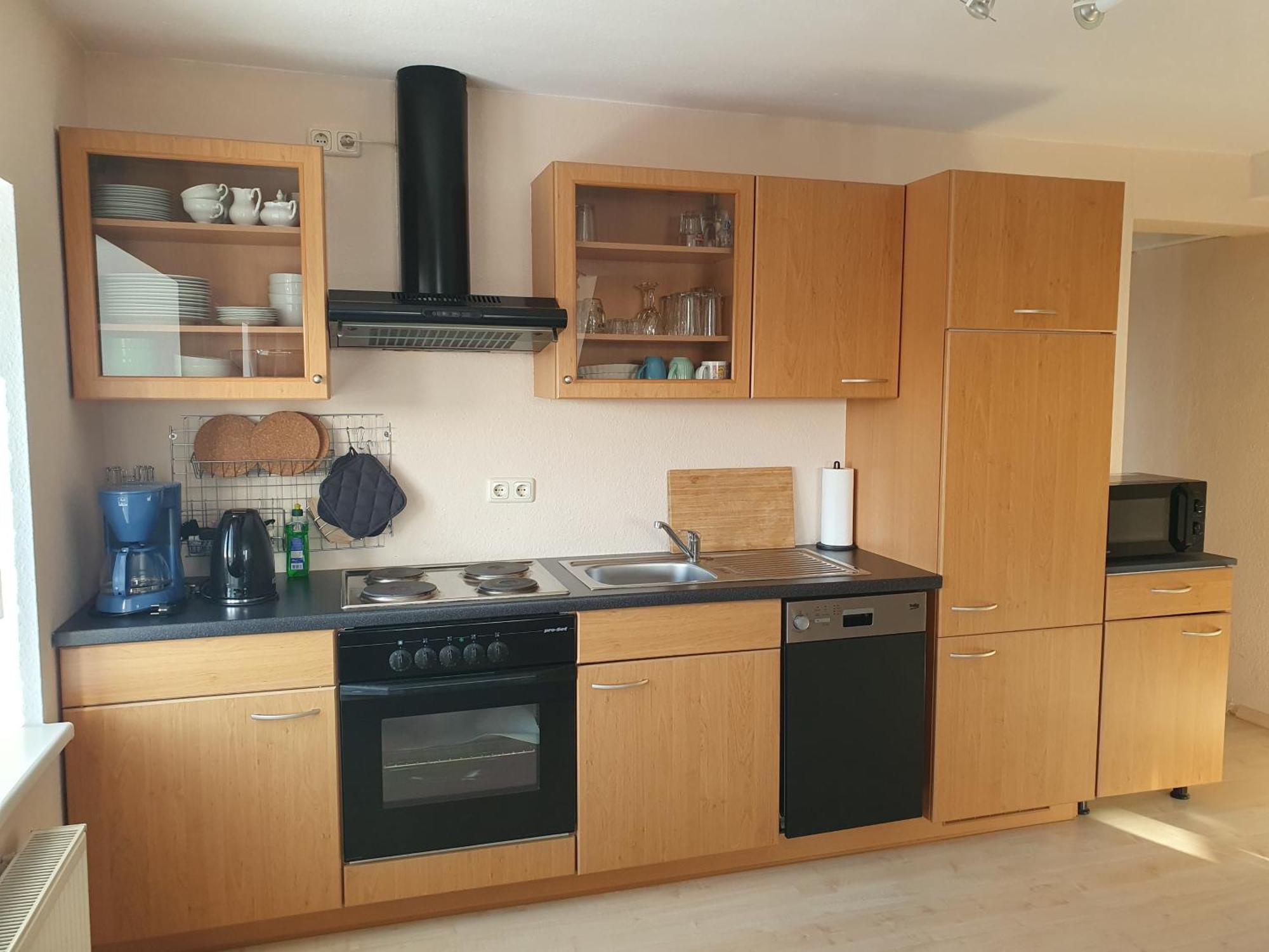 Neumuehler Hof- Ferienwohnung "Thomas" 3 Zimmer,3 Baeder Mit Dusche, Kostenfreie Parkplaetze Vor Dem Haus Schwerin  Buitenkant foto