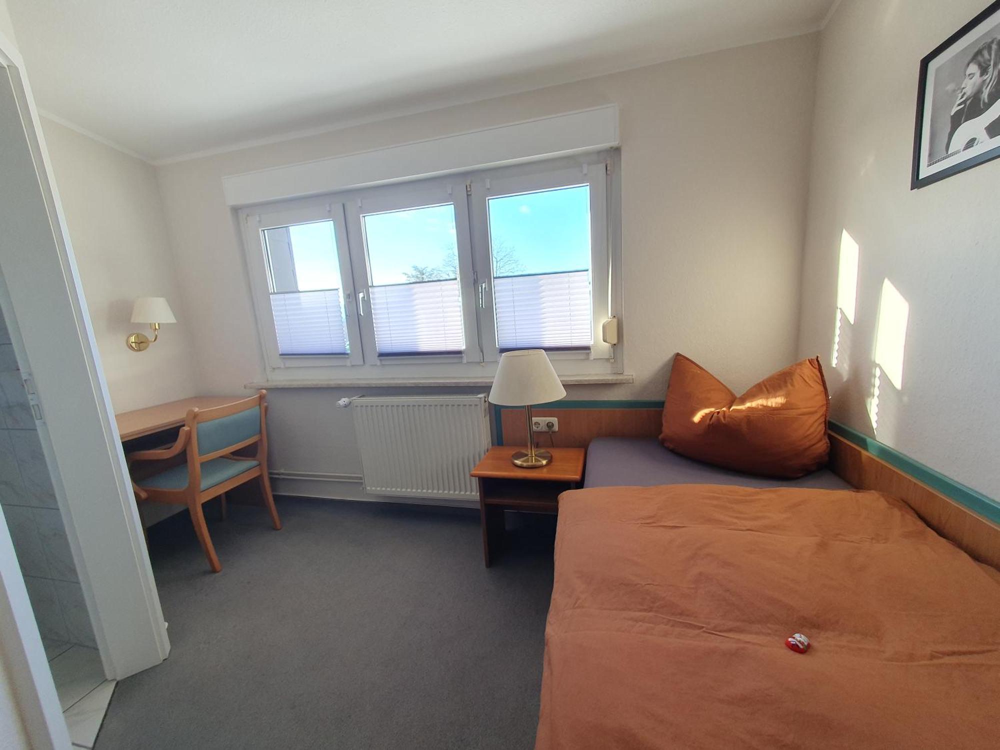 Neumuehler Hof- Ferienwohnung "Thomas" 3 Zimmer,3 Baeder Mit Dusche, Kostenfreie Parkplaetze Vor Dem Haus Schwerin  Buitenkant foto