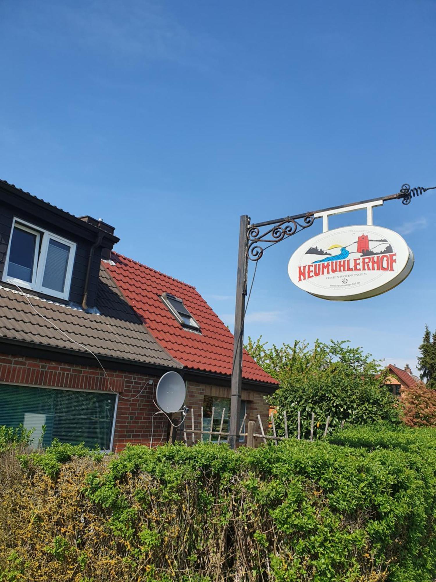 Neumuehler Hof- Ferienwohnung "Thomas" 3 Zimmer,3 Baeder Mit Dusche, Kostenfreie Parkplaetze Vor Dem Haus Schwerin  Buitenkant foto
